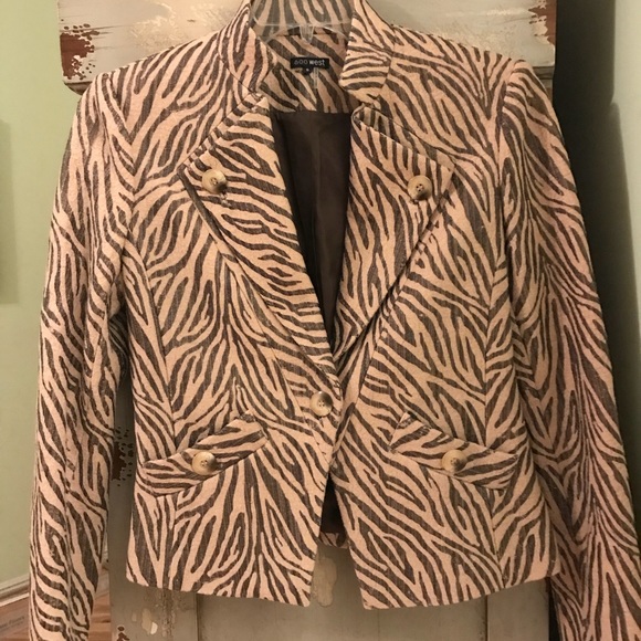 600 west Jackets & Blazers - Ladies jacket/600 West